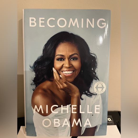 BRAND NEW Becoming by Michelle Obama - Picture 1 of 1